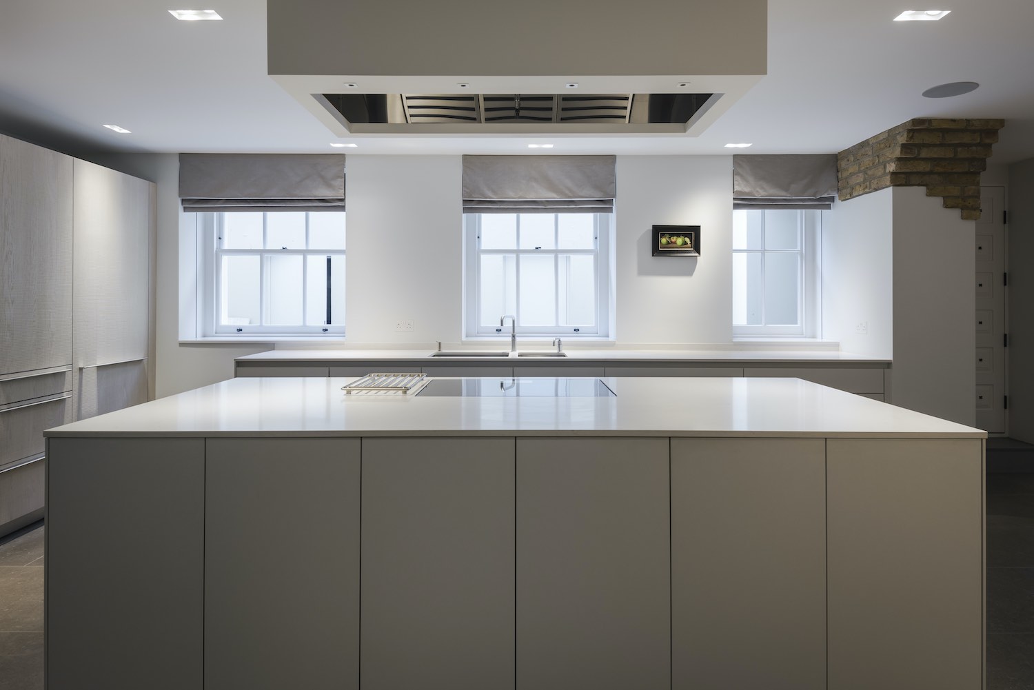 white kitchen
